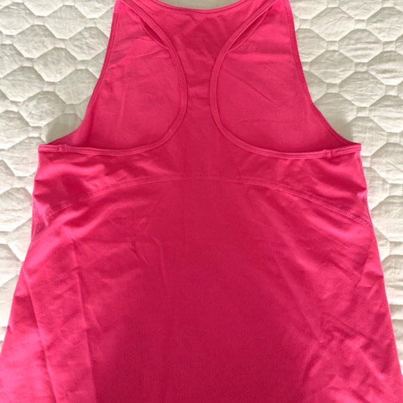 Nike tank top - Picture 1 of 3